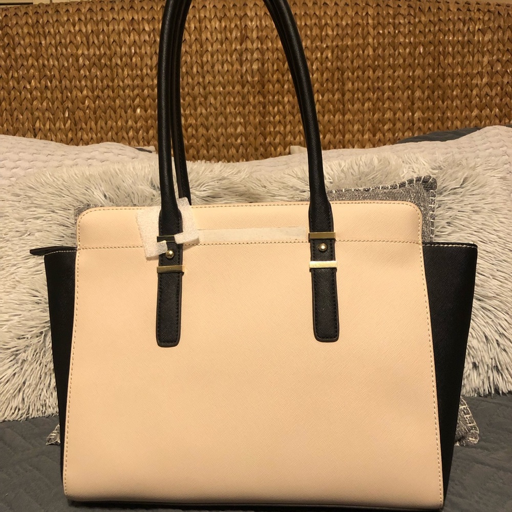 Liz Claiborne Large Tuxedo Tote Black/Cream New with tags